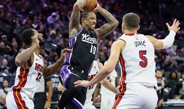 开云体育官网-西部排名又乱了：快船爆冷惨败，火箭高歌猛进，4队排名互换