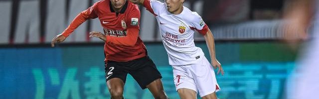 开云体育官网-海港强闯长春为争冠敲响警钟 穆帅一席话点醒众人