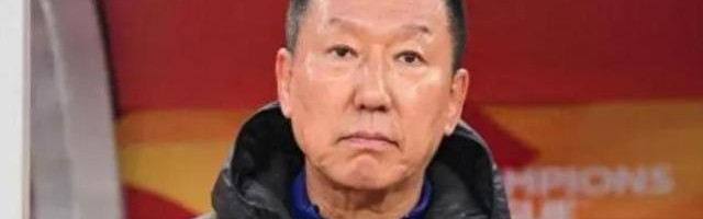 崔康熙：换帅的横滨水手风格未变 克雷桑状态很好